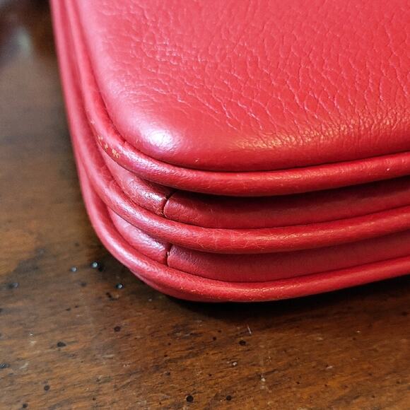 Kate Spade Vibrant Red Crossbody Bag - Picture 4 of 16